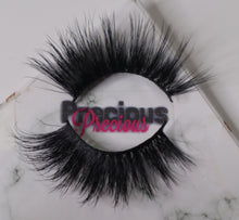 Load image into Gallery viewer, Precious Eyelashes