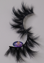 Load image into Gallery viewer, Kiss'N Tell Eyelashes