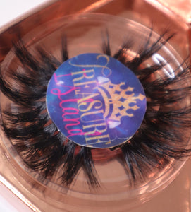 Diva Eyelashes
