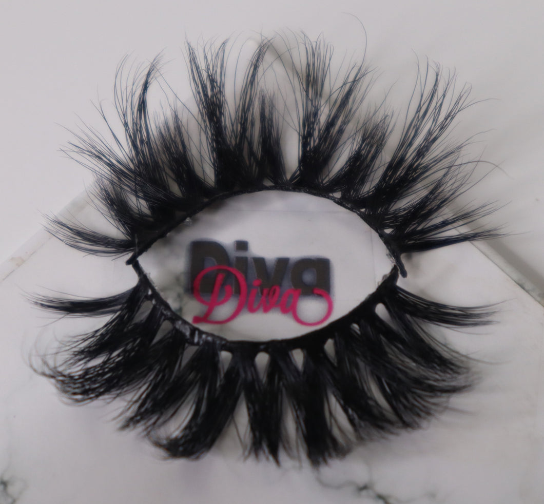 Diva Eyelashes